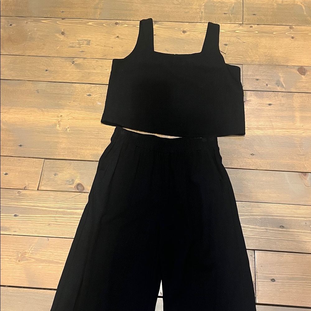 Black Sleeveless Crop Top and Wide-Leg Pants Set